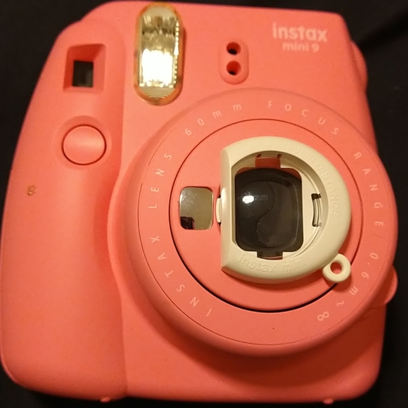 Camera - Picture 1 of 1